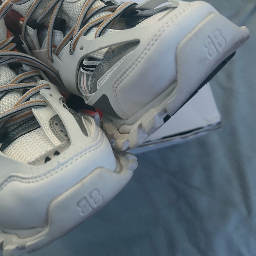 B Balenciagas Tracks